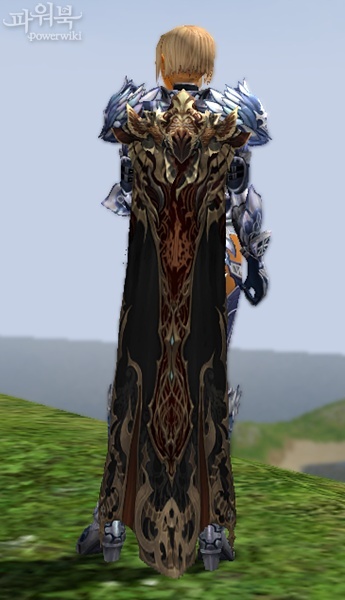 Sapyros Cloak Tyrr Warrior Human.jpg